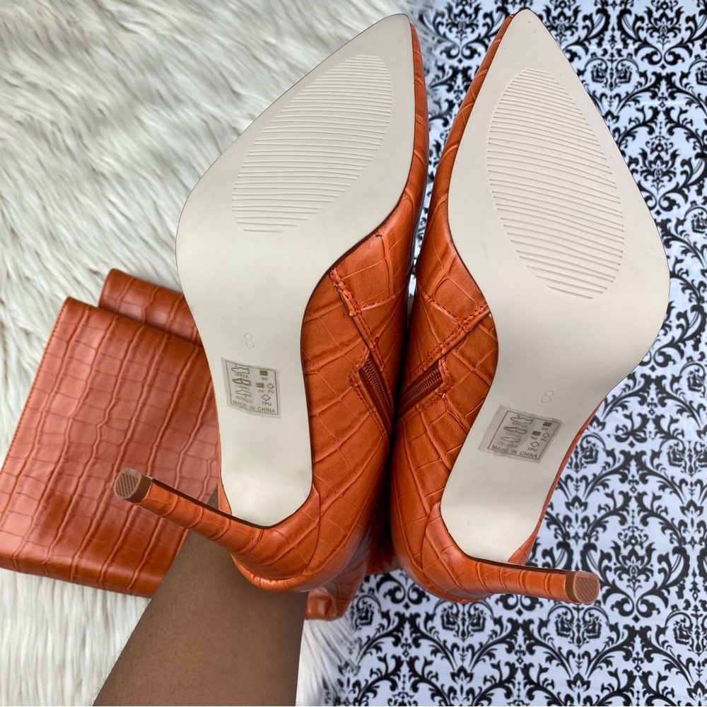 AKIRA : size : 7 : Azalea Wang Orange Crocodile Knee-High stiletto heel boots - Picture 4 of 7